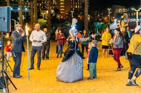 מאירים את ים המלח